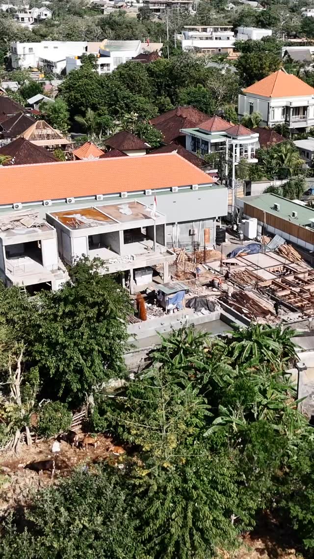 Nisi Suites a boutique hotel in the heart of Bingin, a modern luxury hideaway coming to life.
#baliwellness #pbmbali #buildingdreamvillasinbali #balidreamvillas #constructioninbali #baliquantitysurveying #baliconstruction #buildinginindonesia #buildconsultancyinindonesia #balivilladesign #livinginbali #projectmanagementindonesia #baliprojectmanagement #resortsandvillasinbali
#quantitysurveyingbali