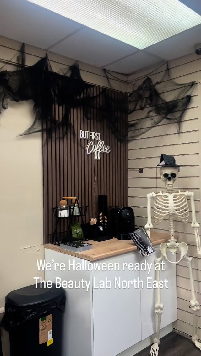 Getting Halloween ready at The Beauty Lab North East! 🎃 #halloween #salon #decor #salondecor #halloweendecor #treatments
