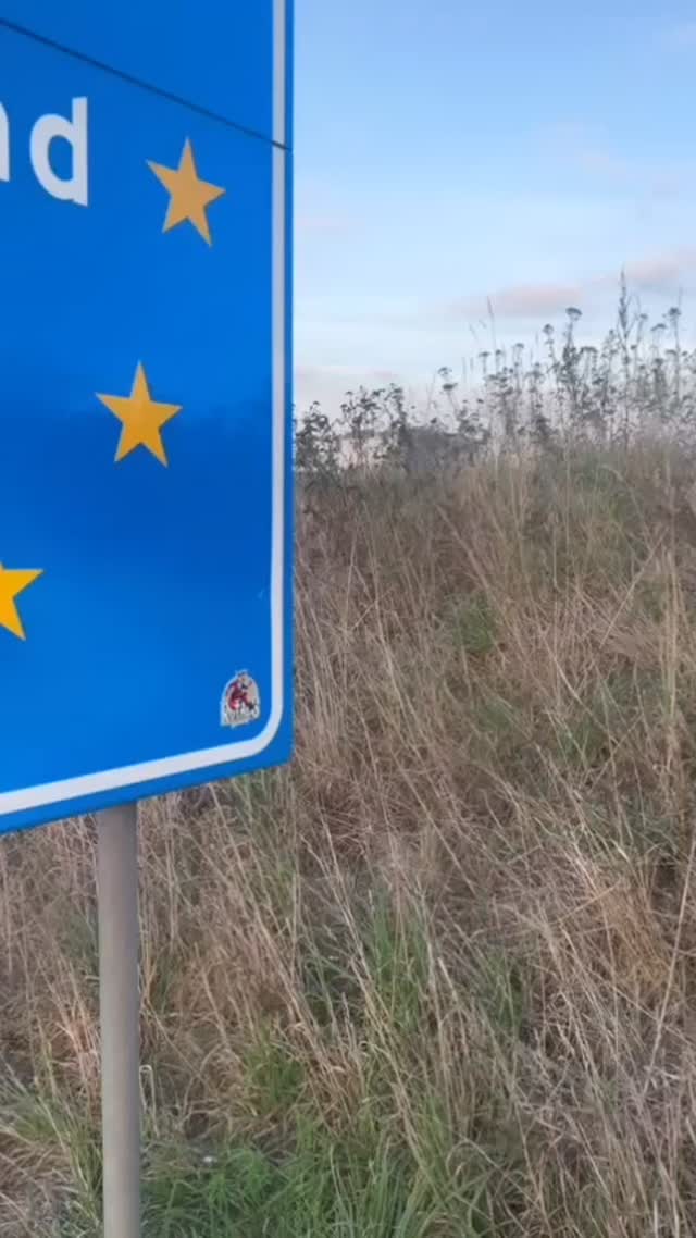 🇳🇱 Spotted in the Netherlands – our Royals Fox! 🦊🏍️
Where will they end up next? 👀 we love seeing your pictures / videos, be sure to let us know if you’ve seen one of our Royals stickers!
#royalsbarbershop