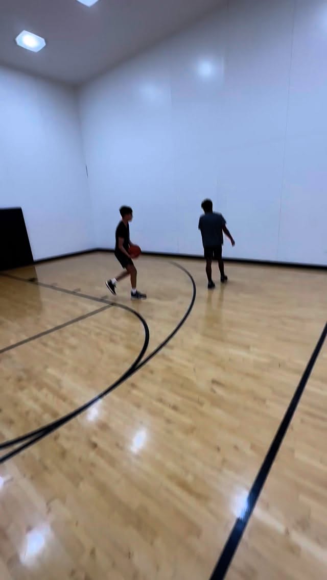 October is here and school/sports schedules are hectic — but the grind doesn’t stop. 🏀
October Specials:
🔥 Individual 5-Pack – $275 ($55/session) → Code: OCT275
🔥 Group 5-Pack – $325 ($65/session) → Code: OCT325
🔥 Bring-a-Teammate Free – New clients, book a single session & bring a friend free
🔥 Consistency Bonus – Buy 2 packs this month, get 1 extra session free (I’ll reach out after purchase to set this up)
Lock in your spot today and keep your game sharp all season. 💪
👉 Book now at rd3training.com