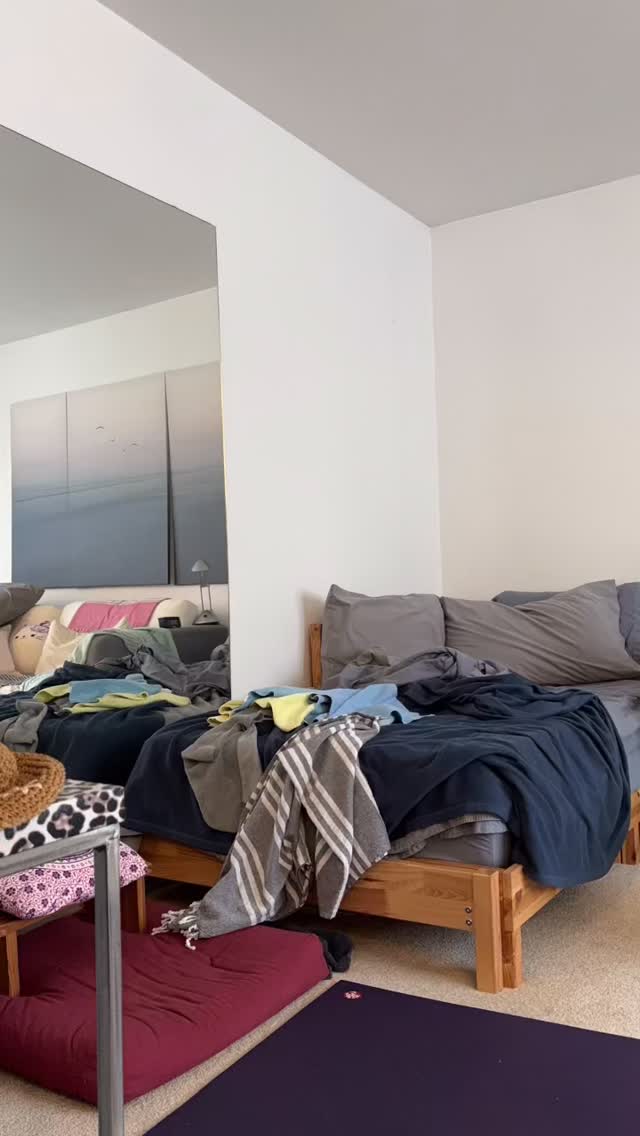 Sunday Seasonal Reset: Part 1
Here’s exactly what I did step by step 👇
Today I tackled the first part of my seasonal clean, it took about 2 hours in my tiny bachelor suite.
1️⃣ Laundry x1 + folded towels + made my bed
2️⃣ Dusted all surfaces (TV, dresser, coffee table, dining table)
3️⃣ Vacuumed everywhere — behind furniture, under the bed/couch, corners, heating vents
4️⃣ Vacuumed blinds + windowsills
5️⃣ Wrapped up with the kitchen & bathroom floors + took out the garbage
👉 If you’re feeling overwhelmed, use this as a guideline. You don’t have to follow every step, dust instead of vacuuming, or just pick one room. Trust yourself to start where it feels doable.
Have you started your seasonal reset yet? Or what’s one thing you’d love to tackle first? 🍂
PS: And yes… that is my Squishmallow 🤭💛