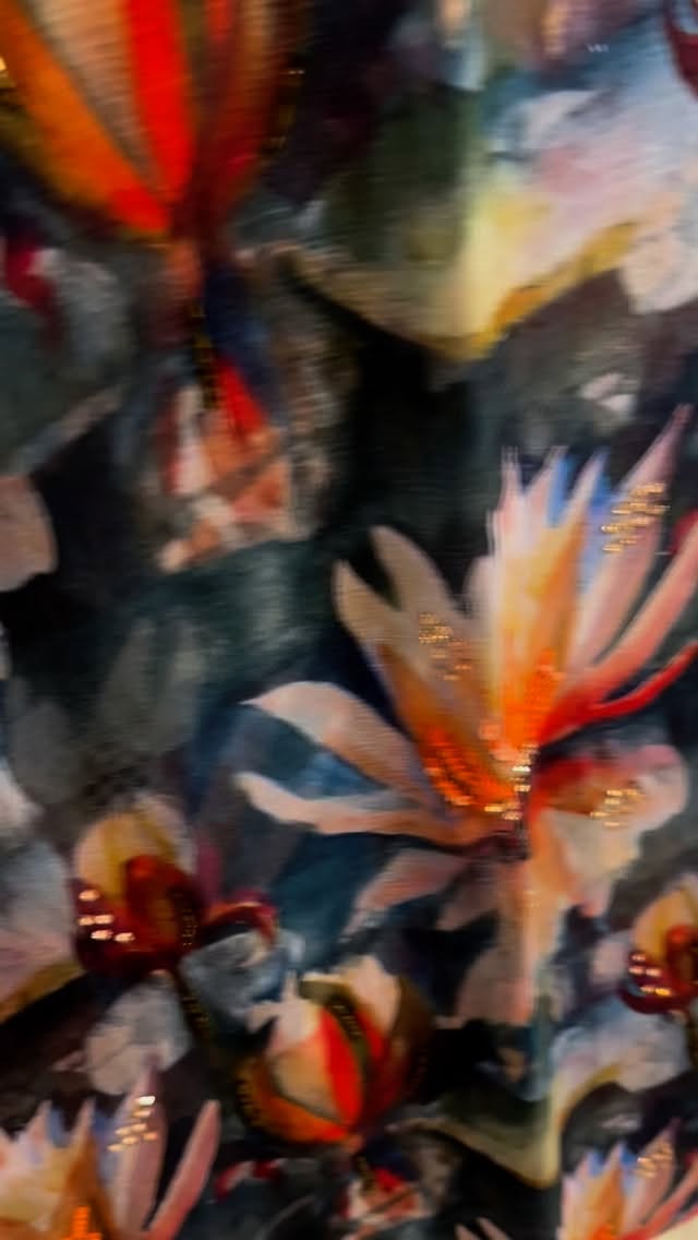 For the Goddesses of wisdom 🪷
A chiffon saree in the deepest shades midnight blue with a hint of ivory and coral pink - hand painted lotus flowers in bloom which are enhanced with handworked embroidery and bead work.
Digitally printed by our studio.
Part of our DEVI collection.
.
Navratri : day 7
Devi kalratri
is worshipped today, maa Kalratri is associated with the Sahasrara chakra -crown chakra, which is the center of spiritual energy, enlightenment, and higher consciousness
.
#chiffonsaree #devi #navratra #sixyardsofelegance #pinksaree #prettyinpink #floralsaree #lotus #giftsforher #wearpink #shopsmall #oneofakind #uniqueclothing #slowfashion #shopslow #shopsmallbusiness #delhifashionblogger #indiafashionbloggers #vocalforlocal #indiandesigner #shopindiandesigners #boutiqueclothing #customclothing