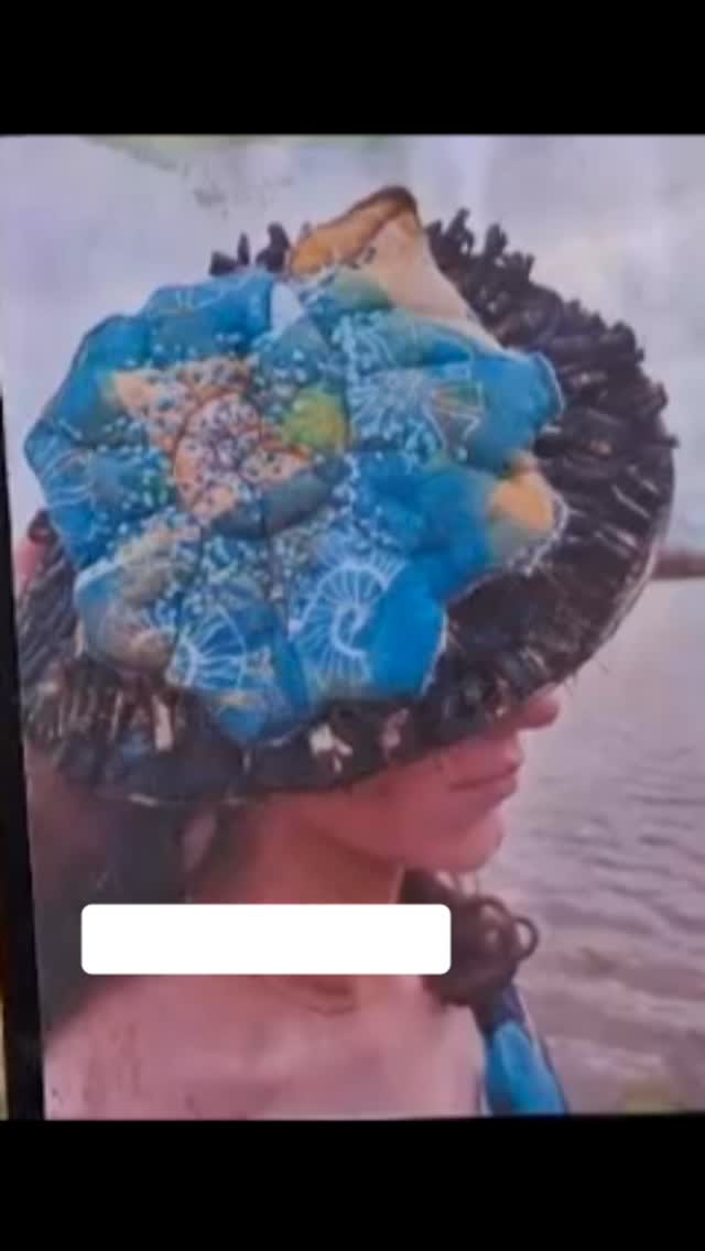 🌊✨ GCSE Art Textiles (Home Ed) ✨🌊
Exploring the magic of the sea
From sculptural bodices to wave-like hats, this project dives into textile techniques including:
🌟 Hand-printing inspired by ocean textures
🧵 Fabric manipulation echoing rippling waves
🌟 Felting to create textures that echo beneath the surface of the sea
A celebration of creativity, experimentation + the beauty of the natural world 🌊 @tutorsandexams
Fantastic work E 💗
#GCSEArtTextiles #GCSEArt #ArtTextiles #HomeEd #HomeEducation #CreativeEducation #ArtProject #TextileArt #TextileDesign #FashionTextiles #FabricManipulation #Felting #SurfaceDesign #StudentArt #ArtInspiration #ArtStudentsOfInstagram #HandmadeFashion #CreativeExploration #ArtPortfolio #ArtExam #SeaInspiredArt #ExperimentalTextiles #TextileArtist #GCSETextiles #YoungArtists #ArtProcess