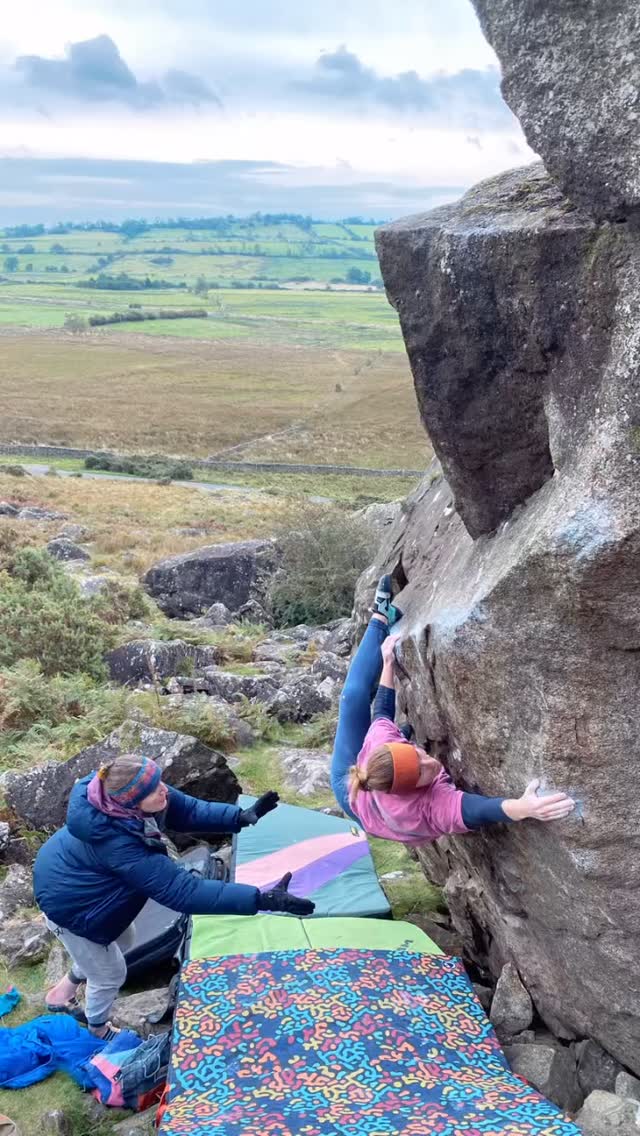A fab weekend in the lakes with @han.smith.26 and @katie_max bouldering at Carrock fell (felt hard) and having a much needed spa day and laughs after a friend’s funeral on Thursday.
Boulders are Rouse’s wall: (6c+) felt hard if you can’t span between good hold
Fast cars and campervans (7a) also felt hard
Badger attack (7a) with non jumping beta 🙈
Katie smashing out the prow (7c)