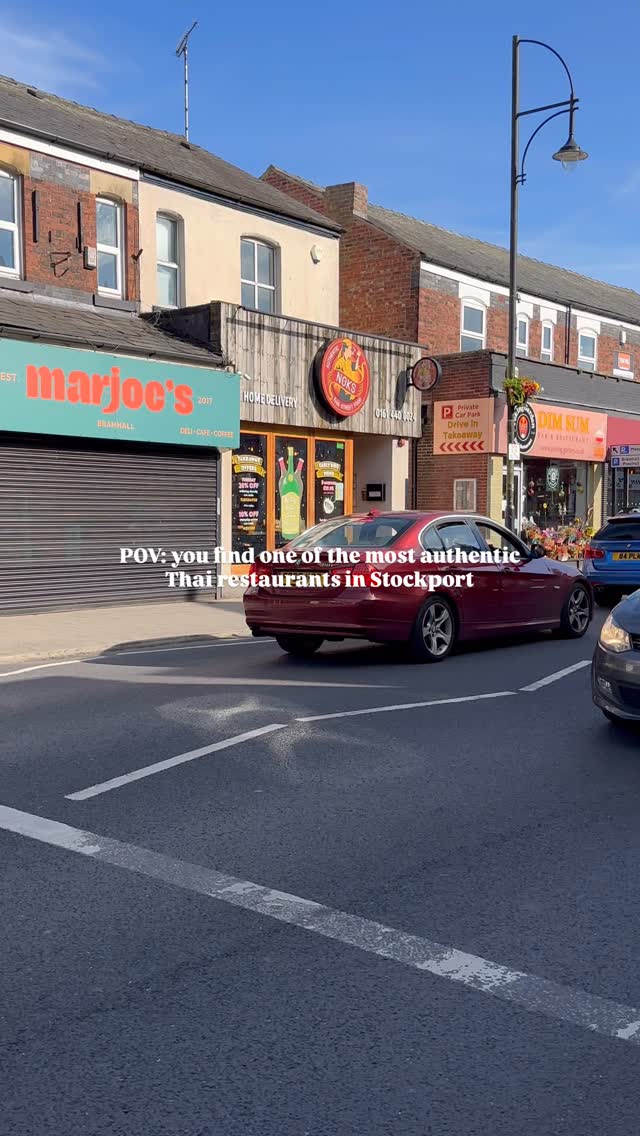 Looking for delicious and authentic Thai food? 🇹🇭✨
We’re right in the heart of Bramhall, serving up all your favourites – Pad Thai, noodles, curries, stir fries… the lot!
Everything’s cooked fresh with so much love and care by Nok and her amazing team ♥️
Hit the link in our bio to book your table – we’d love to see you!
#thaifood #noksthaistreetfood #thaistreetfood #manchesterfood #stockport #stockportfood