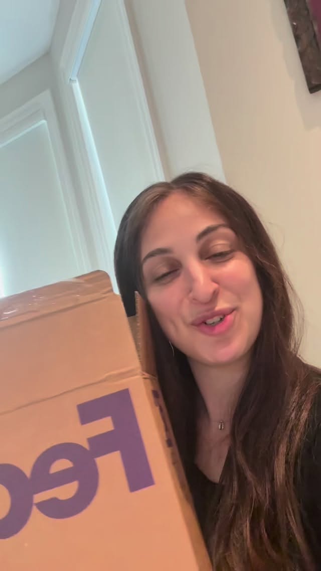 Just another day in the life of an influencer. #package #comedy #gift #swag #miamibeachchocolate #