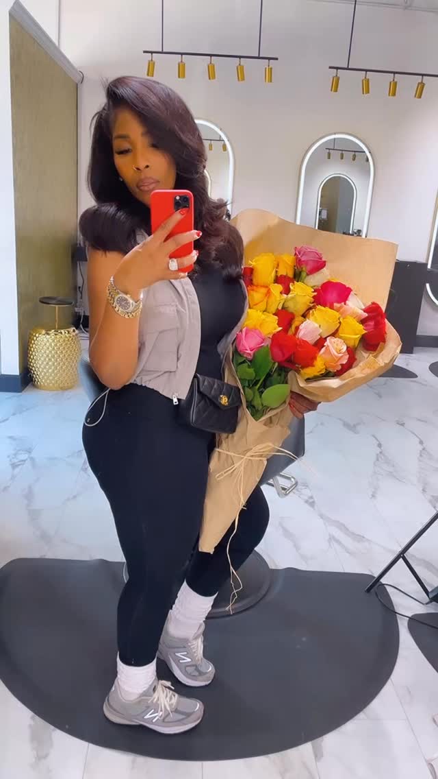 Giving flowers where they are due, for the best Raw Luxury Hair!
💐
Texture shown: Raw Cambodian Natural wavy 4 bundles of 18 inches
Shop this Texture and more online, or in store at our San Antonio Retail Boutique…..
www.jazzyhairboutique.com
Come see us❤️
📍126 W Rector #100
San Antonio Tx 78216
☎️ 210-634-9464
Or text 210-488-0511
We have the best Raw Cambodian Bundles, closures, and frontals hands down. Lengths 14-30 available and on hand.
-
-
-
-
-
#sanantoniohair #sanantoniobundles #austinhairstylist #houstonhairstylist #sanantoniohairstylist #dallashairstylist #sanantoniowigs #sanantonioweaves #sanantoniosewins #rawhair #cambodianhair #sanantoniohairboutique #sanantonioblackbusiness #sanantonioextensions #sanantonioextensionspecialist #jazzyhaircollection #jazzyhairboutique