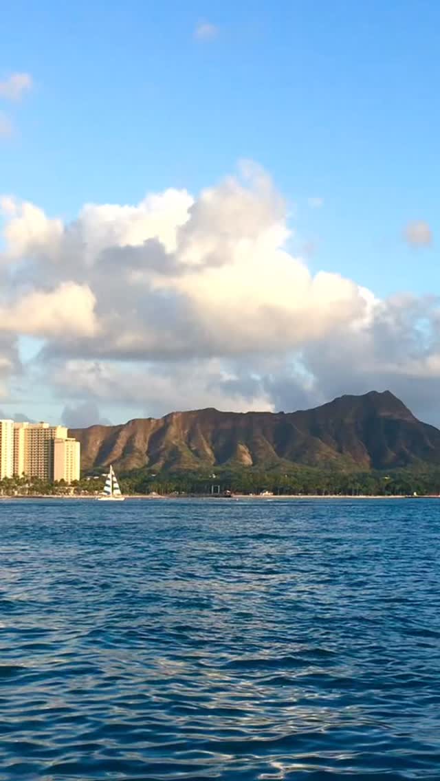 #wonderfulplaces#explore#photography#travel#adventure#travel#diamondheas#beauty#beautiful#lifestyle#relax#luxurylifestyle#nature#water#bluesky#vacation#photo#beauty#photographer#sandbar#ocean#beach#nature#kaneohe#island#sunny#sandbar#hawaii#mountains#wild#tropical#paradise#blue#islands