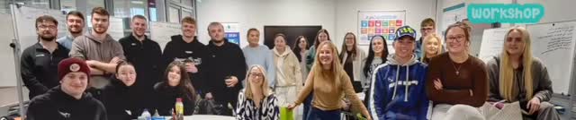 Jumping on trends like… but in fairness group photos were made for 5120 x 1080
Great #crashcourse #workshop @setuireland @growthhubsetu with the 4th year BA in Marketing and Digital Media group for Strategic Public Relations module.