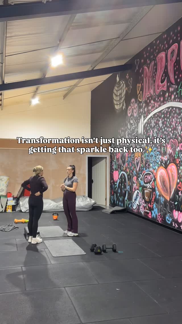 Meet Alice, who I’m coaching 1:1 at the moment in her wonderful studio at @mylittleplayplace ✨
I absolutely love working with Alice, she is a perfect example of how hard work and consistency pays off, whilst also making her weight loss goal fun, achievable and a lifestyle change ❤️
She’s making absolutely incredible physical changes (just look at her 😍) but also, each session, I see more sparkle coming back, confidence and glow and it makes me so happy.
This is what inspires me to be the best coach I can be - seeing my clients get the results they want ✨ in a sustainable way and gaining a new friendship too in the process 🥰
Keep your eyes peeled to see the epic progress Alice continues to make 👀
#sparkle #personaltraining #telford #telfordfitness