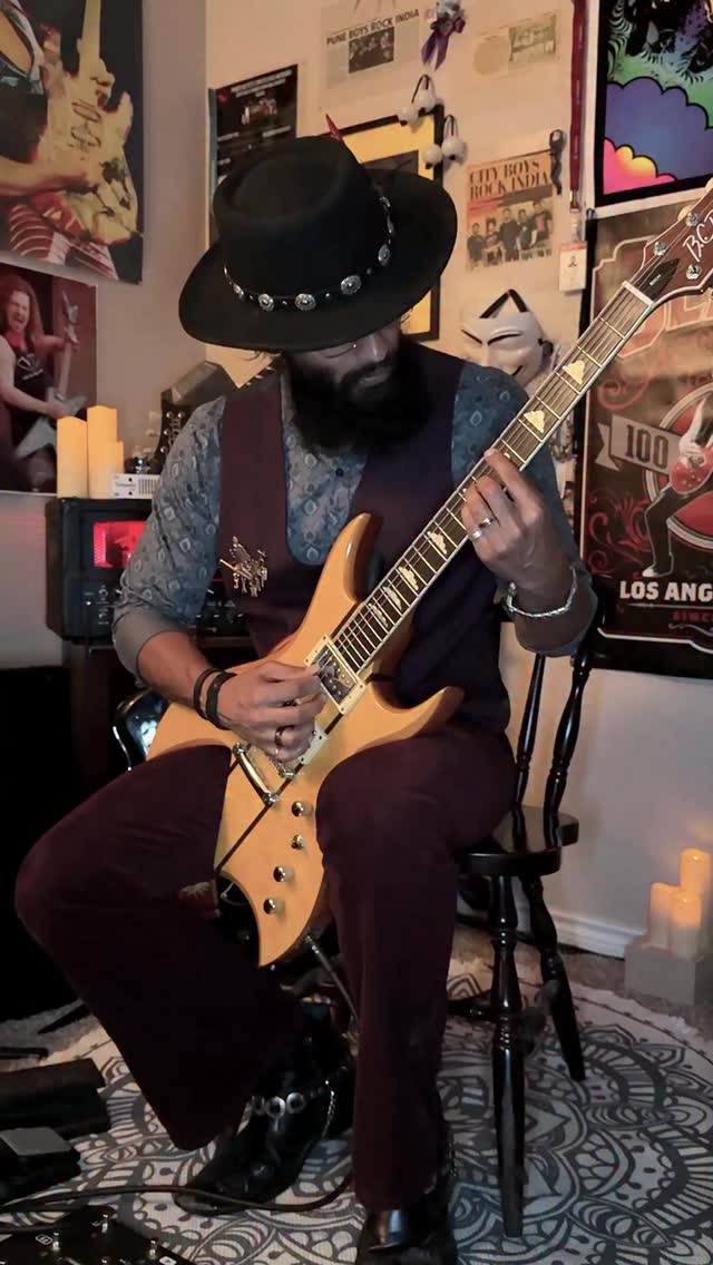 Let’s call this piece “Remember To Breathe”. Imagine if you will, a world where breathing is not an involuntary function of the human body. Most of us would be goners, constantly drowning in the noise. Stuck in the past or worried about the future, completely oblivious to the only thing that ever will be, the present moment. So take a moment to pause and gently bring your attention to your breath. Allow your consciousness to cradle you in the present moment. Peace!