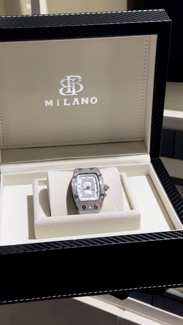 New collection now available in our store
#luxurywatches #watches #womenwatches #bbmilano