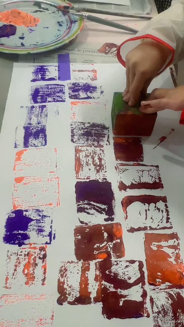 Mercredi créatif - Des activités créatives et artistiques pour vos enfants le mercredi à Metz Tessy- Grand Annecy.Pour apprendre et expérimenter de nombreuses techniques créatives.@annecy@pringy@poisy#crangevrier#annecylevieux #meythet #argonay #saintmartindebellevue #activitescreatives #activitésmanuelles #activiteartistiquepourenfant