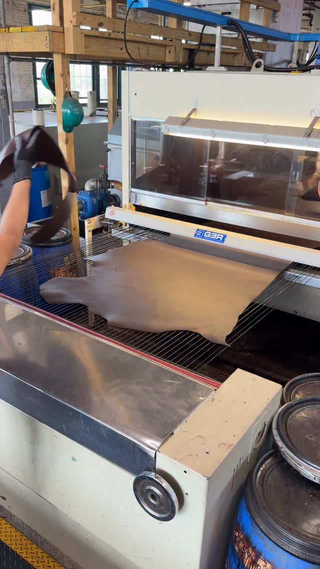 Heritage craft, modern precision. Stains allow us to tweak the color, the spray line allows us uniformity but it still takes a skilled craftsman to bring it all together #leather #madeinusa #leathercraft