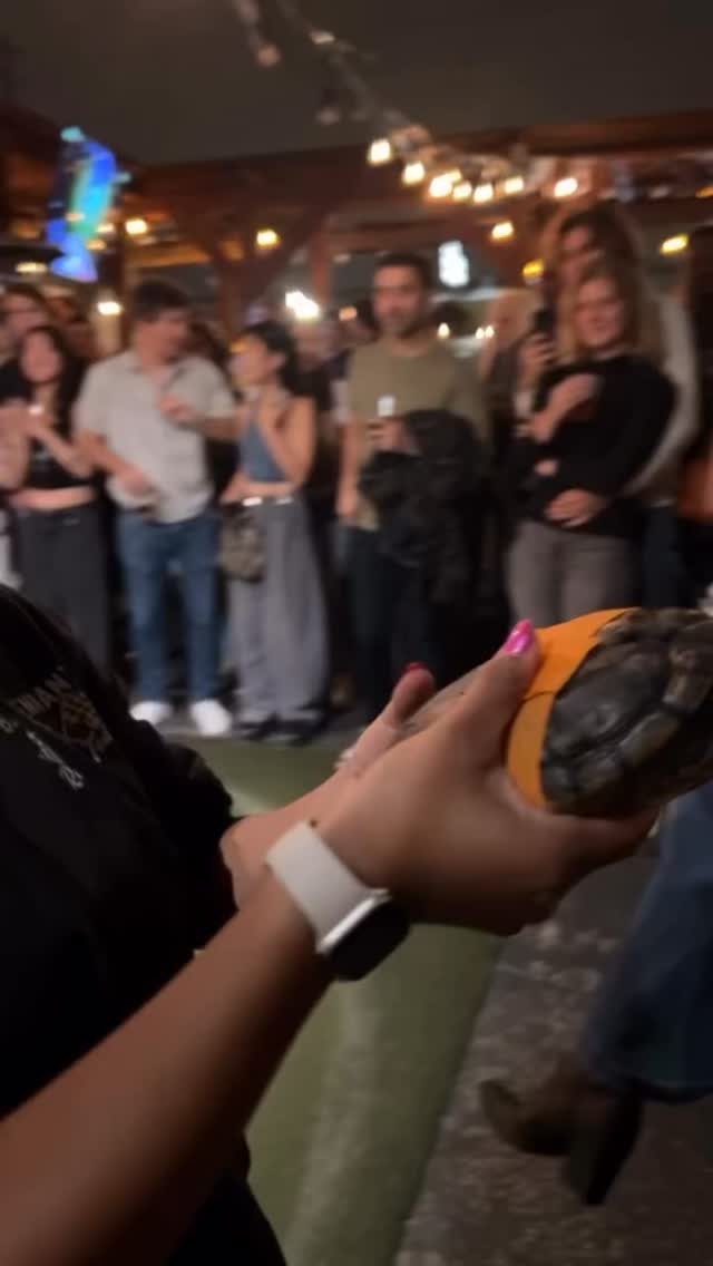 ITS OKTOBER!!! ITS TURTLE TIME! ITS THURSDAY WHICH MEANS ITS TURTLE RACE DAY!!!!🐢🐢🐢 DETAILS 👇🏻
....
Tonight’s details below,
- 7:30 betting starts for the Turtle Races!
- 8:00pm recommended last call to snag a seat with a view!
- 8:55pm all bets are off!
- 9-10pm it’s racing time!!
- 10-close live music
Tonight all proceeds from the Turtle Race “bets” will go directly to @chirla_org ! CHIRLA (Coalition for Humane Immigrant Rights of Los Angeles) was founded in 1986 to advance the human and civil rights of immigrants and refugees. CHIRLA became a place for organizations and people who support human rights to work together for policies that advance justice and full inclusion for all immigrants.
Also, we have the one and only @lukeelderandtheinfiniteways playing music tonight, !! They’ll blow your socks off!! Don’t miss out!
LETS HAVE A ROOTIN’ TOOTIN’ GOOD TIME! 🍺🍻🍺
Tag your crew & let’s get slow and steady tonight! ⬇️
#TurtleRaces #SlowAndSteady #HappyHourVibes #RaceDay #MarinaDelReyNights #LiveMusicLA #BarGames #ThirstyThursday #thirstythursdays