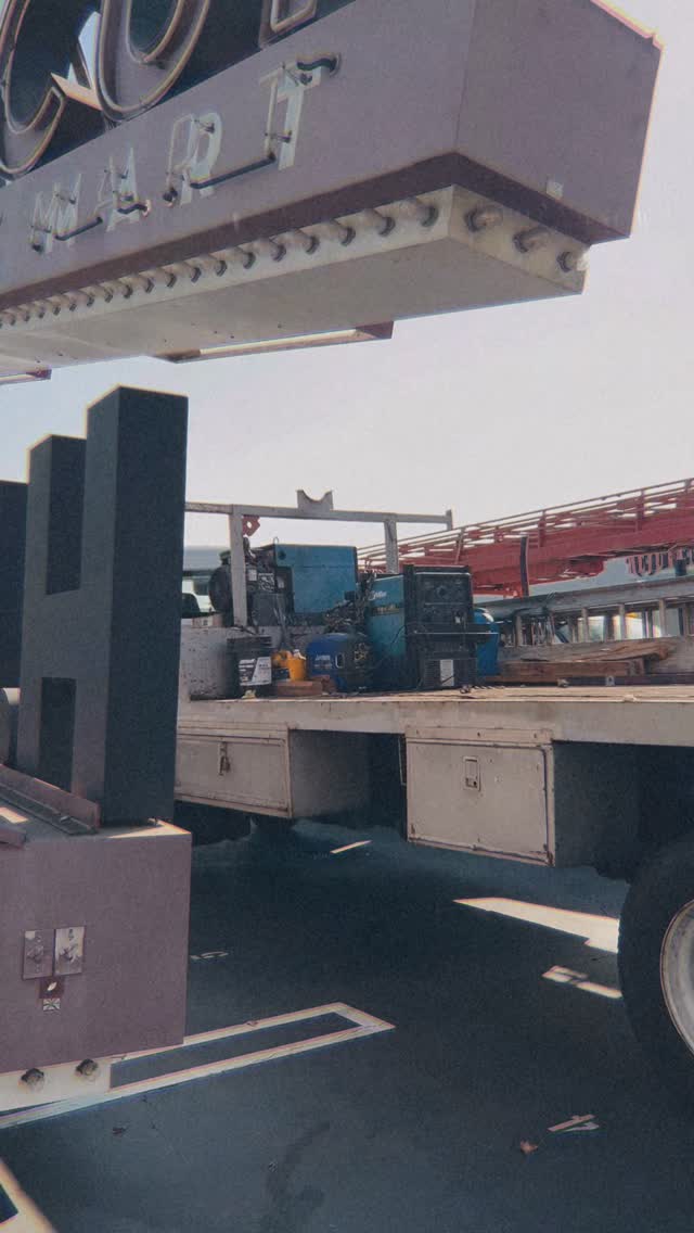 For Real This Time!
H.D. Buttercup in Culver City became something of a local meme for their years-long closing saga. Their on again and off again “closing sales” window graphics met with more skepticism than the last.
But today, both of their oversized signs came down, marking the end of an era… ✌🏼
I had the bittersweet honor of removing them. Whether it’s the beginning of something new or the final chapter of a familiar story, I specialize in custom signage. What’s next?
#hdbuttercupculvercity #signremoval #helmsdistrict #historic #signmaker