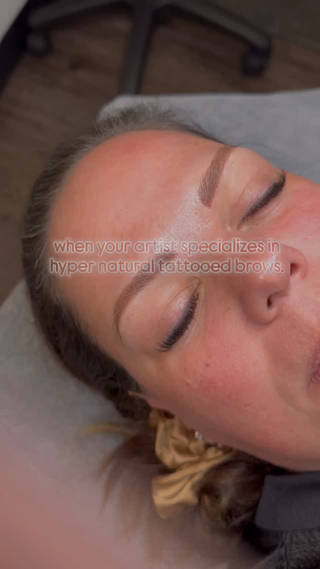 Over the last 10 years it has been my goal to develop my own technique and style that give the most hyper natural tattoo brows!
Gets some new brows for the holidays!!!
Message me and ask me how!!
#sandiegomicroblading #microbladingsandiego #sandiegobrowtattoo #sandiegobrowartist #sandiegobrowspecialist #browartistsandiego #ombrebrowssandiego