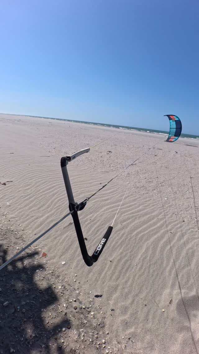 #kiteschooljericoacoara #treehousejericoacoara #hosteljericoacoara #jericoacoara #kitesurfers #kitesurfing