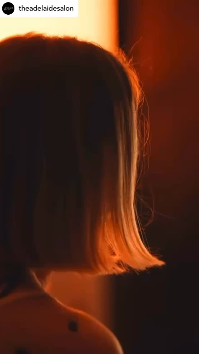 Posted @withregram • @theadelaidesalon The Adelaide Salon Saturday 13th September 2025. Incredible performances, amazing guests. Contact for future Salon invitations and further information : theadelaidesalon@gmail.com. Our sincerest gratitude to all who came and made this a very special evening to remember. Pascal & Paulina xx @joemarch_photography #artsalon @thebarongilvan @explodingappendix @jamesjoshuali @aislingzambon @exotic_yarra @isobelxsmith @mielfverson @winston.b_