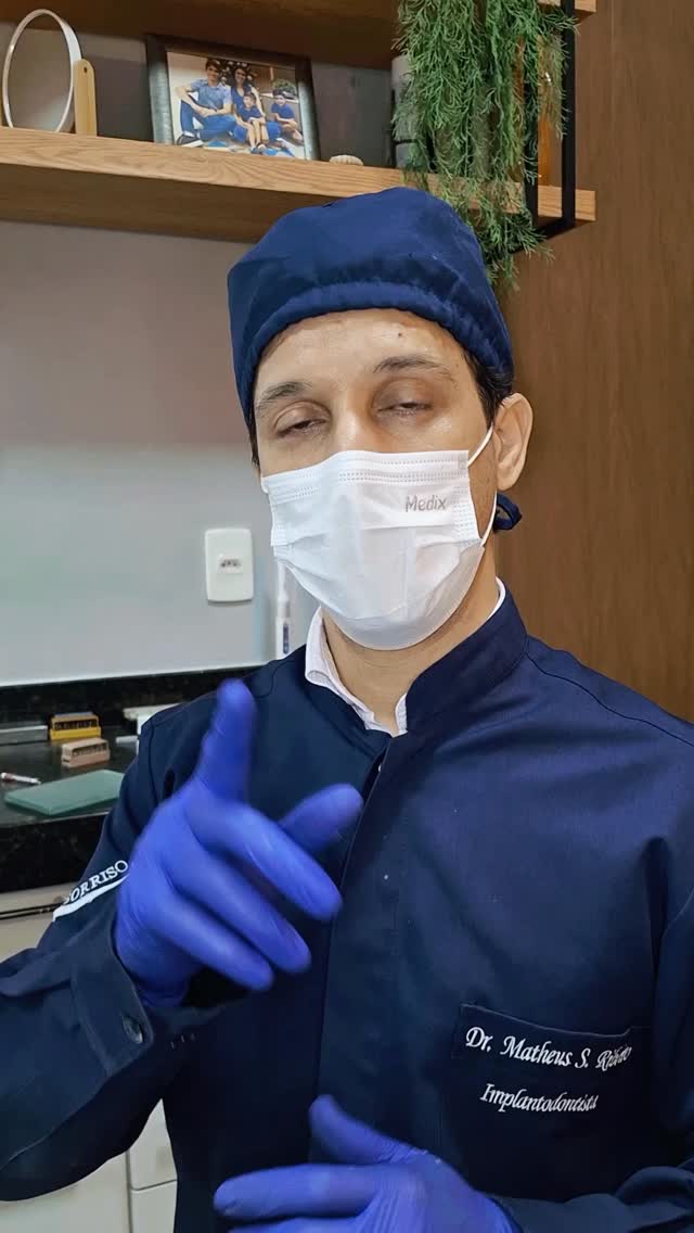 Foi um caso longo, mas que mudou drasticamente a vida da paciente, ficamos muito felizes de participar dessa transformação, estética e funcional#OdontologiaEstética #Zircônia #zibase #ImplantesDentários #PróteseSobreImplante #Dentista#facetas #lentes #implantes #saudebucal #odontologia #tratamentoodontologico #dente #estetica #anapolis #implantezirconia #odontologiabiológica #odontolgiaintegral #odontologiabiologicaeintegrativa #dentistaanapolis #scannerintraoral