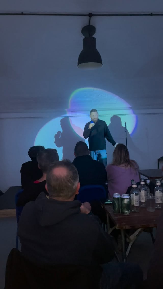 British Comedian of the Year Kent heat tonight in Chatham. Been a while since I’ve entered anything like this so was a real treat to go through to the semi final! @kazeem.jamal