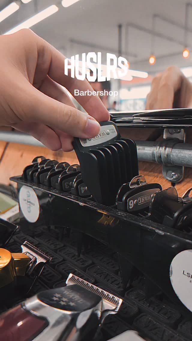 Haircuts with Huslrs 💪🏽🤌🏽✌🏽
Appointments available Monday to Saturday
Book online www.Huslrs.co.uk
Call us 01992 676 690
@reelerservices