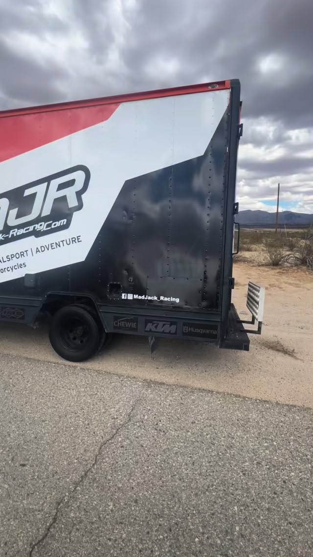 Epic conditions, rad people and raising money to help @c.o.r.v.a keep CA Trails OPEN! This effort brought in just over 3k and we couldn’t be more thankful to @california_dual_sport_riders for hosting & putting on the event!
We met a ton of new faces & saw plenty of familiar ones! Was rad to get to ride with some of our customers.
Excited for the next one!
#CDSR #QCC #Corva #MJR #MadjackRacing #enduro #SingleTrack #DualSport