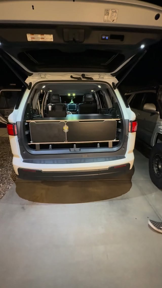 Prototype alert 🚨
Our new 3rd Gen Sequoia drawer system is built to mount directly to factory points with a 2/3 seat delete option — perfect for those who want modular storage without permanent mods.
Would you run this setup in your Sequoia?
👇 Drop a 🔧 if you’d like to see the final version!