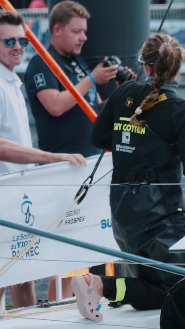 Du vent, de la mer, et des marins seuls face à l’océan…
Revivez l’aventure humaine et sportive de La Solitaire du Figaro Paprec 2025 dans notre aftermovie officiel. 🌅
🎥 Le teaser est là — le film complet arrive bientôt sur YouTube.
⛵ Abonnez-vous dès aujourd’hui pour embarquer avec nous jusqu’au bout du récit. (Lien en bio)
#LaSolitaireDuFigaroPaprec #icinaissentleslégendes #ocean #courseaularge #aftermovie
