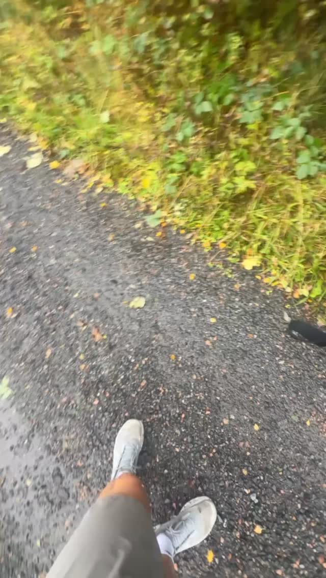 Day 13 and Drew is back on his feet 🏃♂️
After days on the bike to let his ankle recover, he’s running again! Making his way through a loch in the heart of Scotland, surrounded by some of the most incredible scenery of the challenge so far.
It’s been far from an easy road, but moments like this remind us what Project Endure is all about: resilience, recovery, and pushing forward no matter what.
Support Drew’s journey and help raise vital funds for his chosen charities, @bigmoose.charity & @becomingxfoundation, by donating via the link in our bio 🧡
#2kMiles30Days #ForMentalHealth