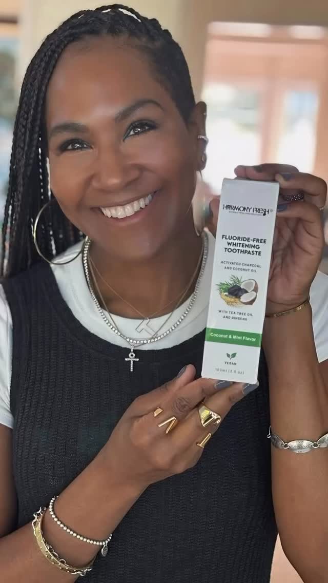 Big Thanks to Terri J. Vaughn for sharing her secret behind that Beautiful Smile that you see on her Hit show on Netflix “Miss Governor” (Yall need to go see it!)
I’m so excited to finally share with everyone this awesome fluoride-free whitening toothpaste! @harmonyfreshsmiles I have used this toothpaste for about 3 years now and I’ve finally partnered with them to help spread the word.
What I LOVE about it: It has Activated Charcoal and Coconut Oil with Tea Tree Oil and Ginseng. Coconut and Mint flavor. Vegan, Fluoride-Free. Naturally fresh and effectively cleans!
The topper for me…Created by a Black Woman!! Visit the site harmonyfreshsmiles.com and Thank Me Later! Link in my bio!
#HarmonyFreshSmiles
#FluorideFreeToothpaste
#VeganToothpaste
#ActivatedCharcoal
#CoconutOilBenefits
#TeaTreeOil
#NaturalWhitening
#FreshBreathGoals
#HealthySmile
#MintyFresh
#CleanBeauty
#VeganLifestyle
#BlackOwnedBusiness
#BlackWomanExcellence
#NaturalOralCare
#EcoFriendlyLiving
#SelfCareEveryday
#SmileWithConfidence
#HolisticHealth
#CrueltyFreeBeauty
#OralCareMatters
#WhiteningNaturally
#SustainableBeauty
#MissGovernorNetflix
#TerriJVaughn
#delvasharper
#dextersharper
#NaomieDelvax
