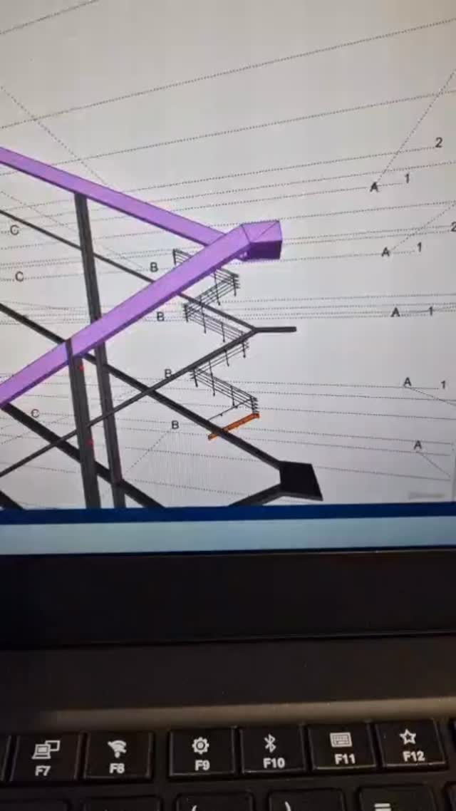 Erst die Idee. Dann der Plan. Dann echtes Handwerk.
Am Ende: jeden Tag sehen, was man geschaffen hat. Das macht unser Handwerk aus!
#stahlbau #handwerk #metallbau #fleiß