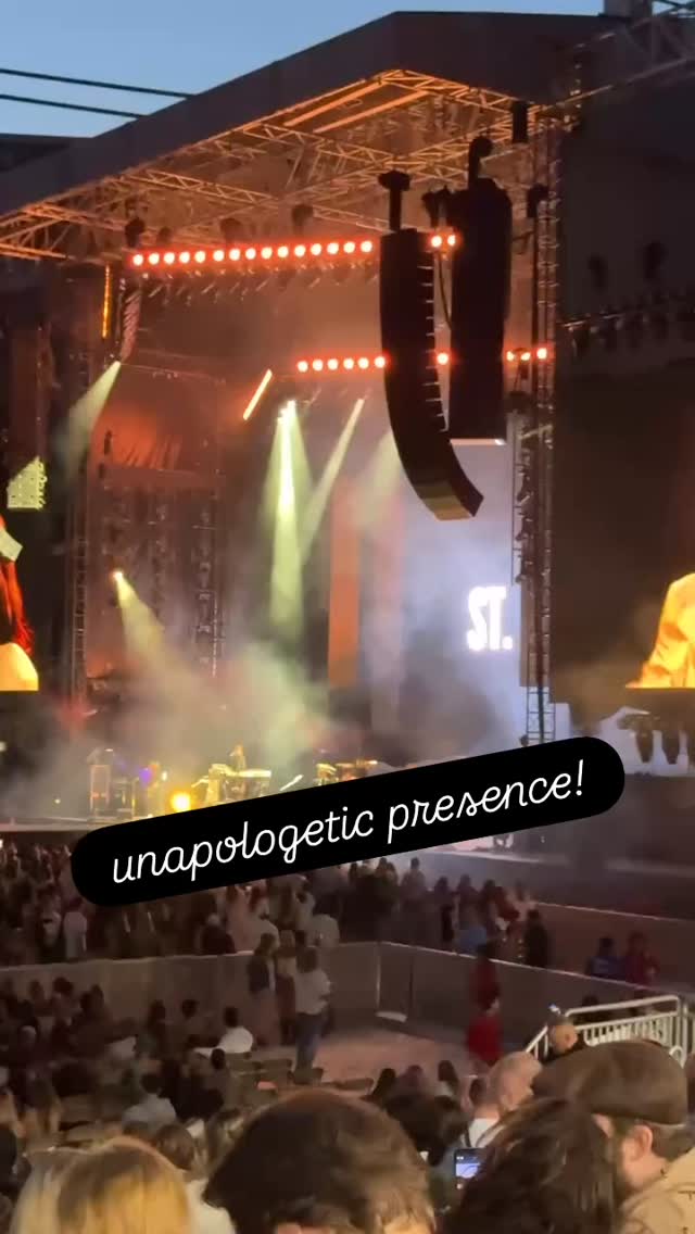 At the Lumineers concert, St. Vincent opened—and wow.
At 43, she commanded the stage with unapologetic presence, raw energy, and artistry that felt almost otherworldly. I was feeling it.
And yet, I watched as people around me mocked her.
Here’s my take: they didn’t know how to experience a powerful woman who didn’t fit the expected mold.
My daughter, Lana, noticed how deeply the performance resonated with me. She leaned over and said, “Mom—this woman is so cool.”
What Lana was witnessing—and what I was feeling—was a woman fully in her power, even when the world didn’t know how to receive her. It got me thinking about how to come out of my own shell a little more, to take up space, and to be seen.
And it leaves me with this question: What will it take for more women to rise, lead, and be seen in their full presence and expression?
#leadership #womeninleadership #ceo
#stvincent #concert #lumineers