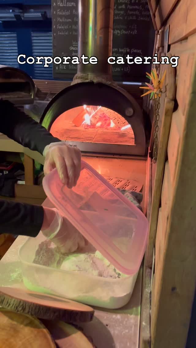 Corporate catering and the pizzas went down a storm. To book @woodysfiredpizza for your corporate event please do get in touch. We can put together a bespoke package just for you. We can cook pizzas & serve them inside to your guests - so the winter weather is not a problem for us!! Bring on the wet and windy weather I say - makes the pizzas taste even better!! Minimum spend applies. Choose from pizzas, hotdogs, falafel & halloumi wraps & salads #woodysfiredpizza #streetfood #pizzalover #weddingseason #weddingcatering #weddingfoodtruck #eatlocal #corporatefoodservice #corporatefood