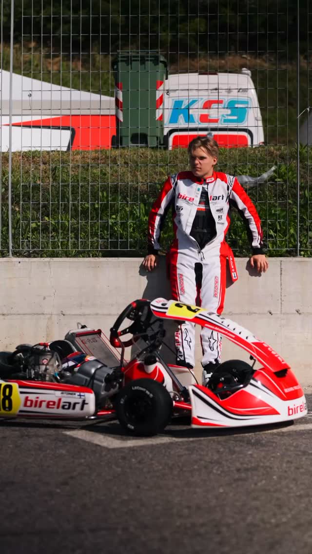 👀🤯⚔️
Last weeks vibes from @championskarting Franciacorta 😮💨
Now turning focus on @fia.karting.championship KZ2 World Cup 🔥
📹 @matteoessevisuals
#mara #gomara #racewithmara #kz2 #birelart #karting #redpower #fiakarting #foryou #reels