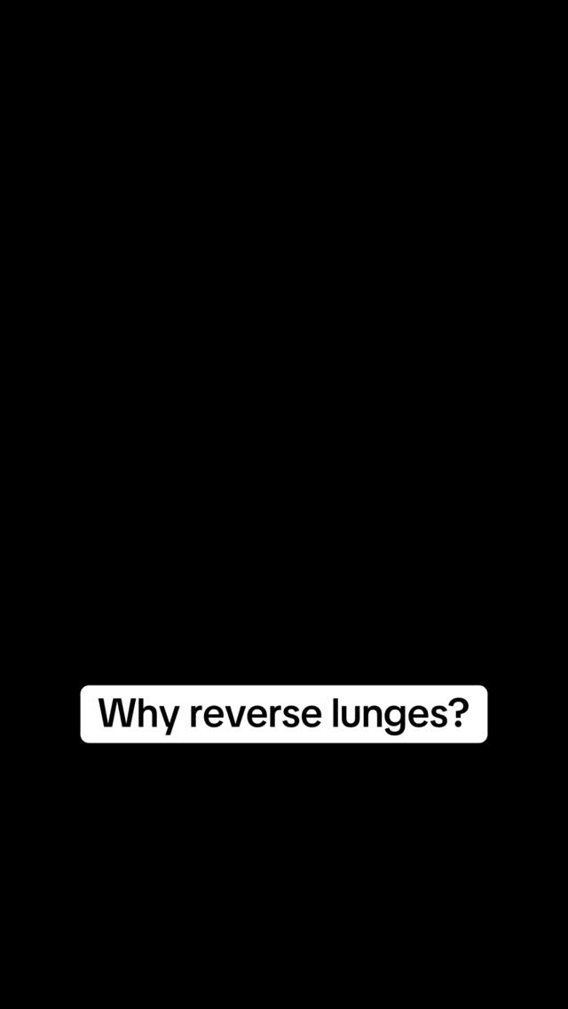 Why Reverse Lunges? Because they’re superior for glute activation, easier on the knees and build crazy single-leg strength. Stop sleeping on these! 😴
#reverselunge #legday #glutegains #fitnesseducation #gymhacks
