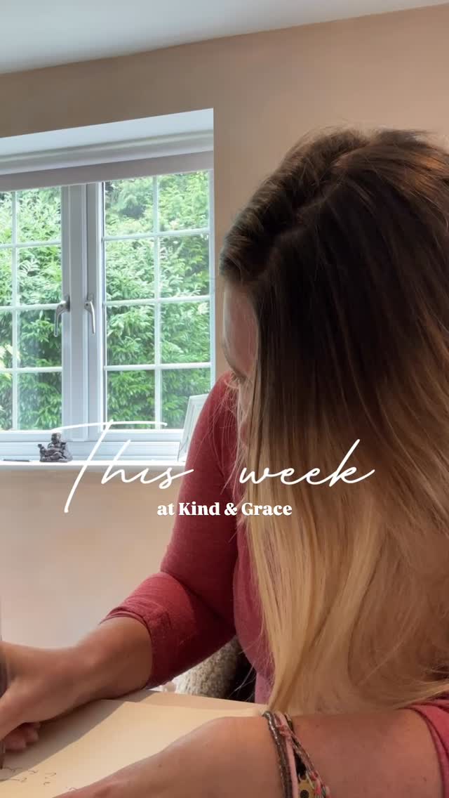 Full disclosure, this was last week ☺️ but “last week at Kind & Grace” made it sound like I was telling a dramatic story and I wasn’t, I was just rolling with a weekly update of lots of admin. Enjoying the ‘free to be me sweatshirt’. Packing lots of sweatshirts. Admiring the affirmation cards. Trying new fits and sizes. More stock taking. Photographing older pieces…. So yea, no big wow ending, just a week in my studio which is special enough.
Thank you for your orders, Han xx
#selflovejourney #kindclothing #kindnessiseverything