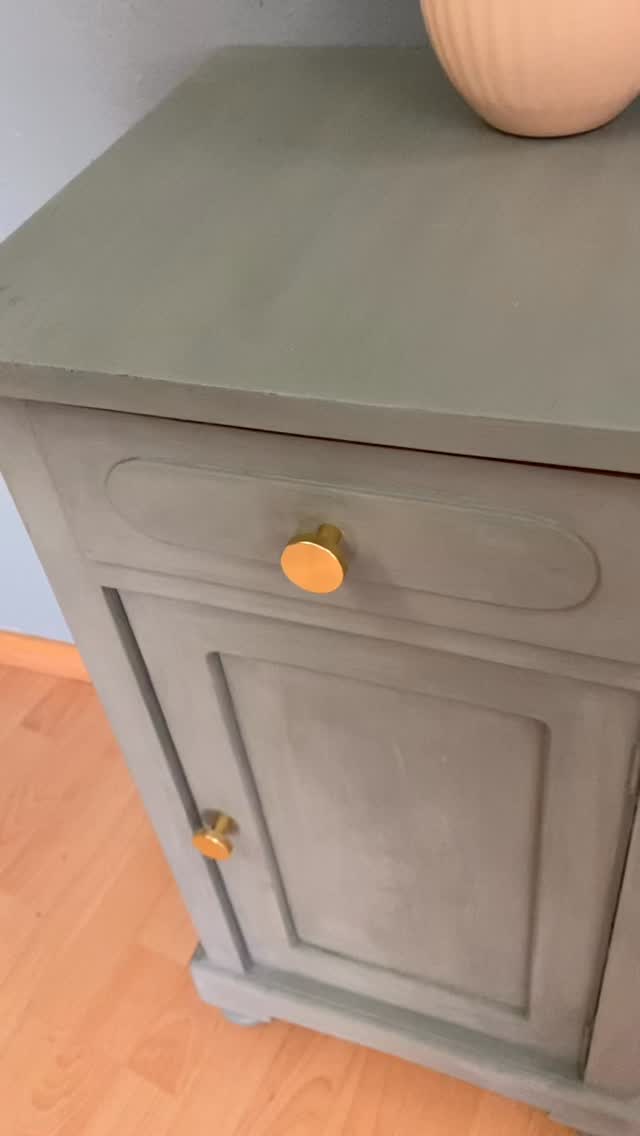 #upcycledfurniture #antique #bauernmöbel 40x38x80cm CHF 165.-