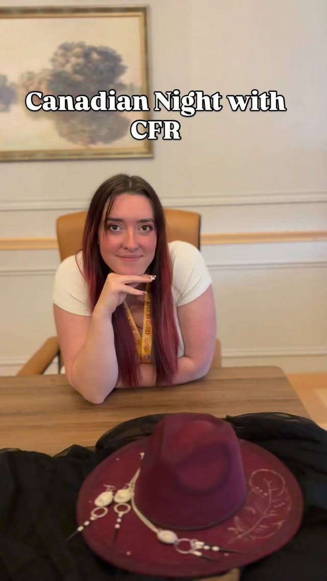 Canadian night looks a little different as I purposeful choice only Canadian brands and designers!
Everything head to toe is Canadian including the perfume I used! (Which is @the7virtues candied lychee)
#canadian #cfr #look3