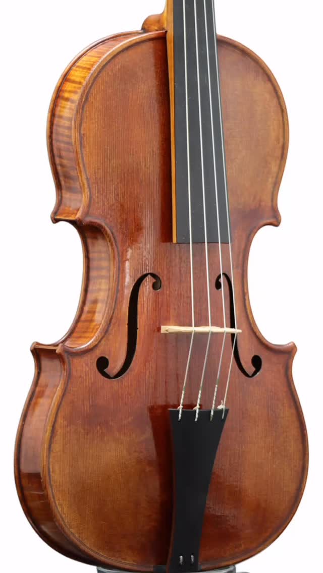 Discover the Baroque violin by Bernd Hiller – a true masterpiece for musicians who value quality and playability. This violin is particularly easy to play, making it an excellent choice for beginners as well as advanced players looking to experience the unique sound of Baroque music.
In the Geigenbau Hiller online shop, you’ll find not only this exquisite violin but also other handcrafted instruments that meet the high standards of musicians. Visit www.geigenbauhiller.de to find your perfect instrument and enhance your musical journey!
#BaroqueViolin #Musicians #GeigenbauHiller #QualityInstruments #EasyToPlay