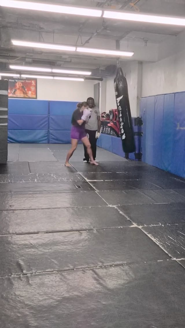 The last week of training looks like this—I BELIEVE THAT WE WILL WIN! I BELIEVE THAT WE WILL WIN!
🥊 Fight Night is just days away, and every moment in the gym brings us closer to making an impact. Join me in the ring by supporting the cause—link in bio.