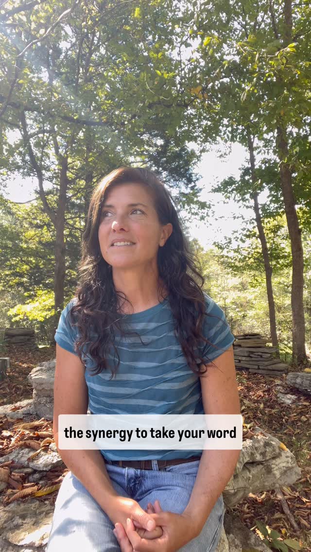 When we asked @staceyfitzgeraldmusic @katherineperrymusic & @reg.land what their favorite thing was about the Artist And Songwriting Retreat this weekend and what 3 things they were gonna carry home with them… ✨✨✨
Get on the waitlist for Sept 2026 now! www.artistand.org
@stonemeadowretreat