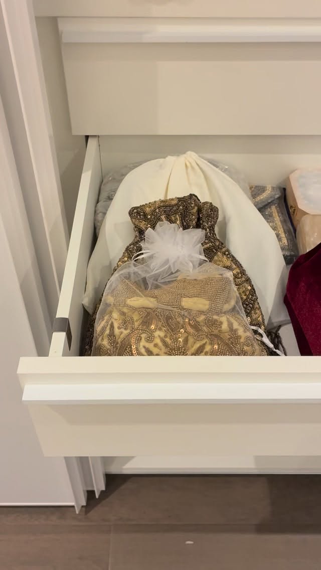 Bolsas organizadas! 👝👛👜
#estilodevida #bemestar #produtividade #tempo #planejamento #organizacaopraticacriativa #personalorganizersp #organizaçãosp #organização #personalorganizersp #bolsa