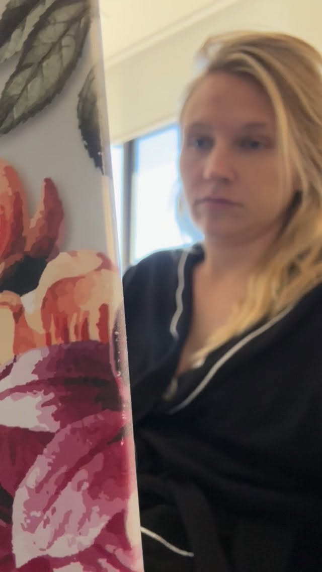 When my newborn is visiting grandma, so I finally get some time to get:
-appointments scheduled
-eat
-pump in the sun
-drink coffee
-get some stuff organized
-research
Yes these are real yawns 😅
Postpartum is hard, harder than I expected.
I have a new appreciation for fresh moms.
I’m so grateful to my friends for dropping off diapers, meals, and being listening ears. Along with the support I’ve gotten from body workers and providers as we navigate challenges.
Postpartum is hard..and it’s for life, truly.
That’s why we are so passionate about this life period at my office, and can help busy stressed out anxious exhausted moms the best. 👩🏼🍼
Because when the whole family is regulated, we thrive ✨
Get your first appointment booked and see how you and your loved ones can end the year at your best 💜
Link in bio to schedule online
📞 612.293.5009
🌎 www.havenchirohealth.com
PS: the docs sleepy mind has been buzzing with ideas and plans on how to help women and families better this year, stay tuned for updates 👀
SEO junk:
Minneapolis, St. Louis Park, Hopkins, Excelsior, Minnetonka, Eden, Parade, Saint Paul, North Loop, Minneapolis, moms, St. Paul moms, nursing moms, breast-feeding, postpartum, postpartum care, postpartum, chiropractic, pediatric chiropractic newborn,l chiropractic tongue tie, , nursing issues, increasing milk, supply, distress, co regulation, , Regulated family, dramatic, birth, preparing for birth, preparing for postpartum, fourth trimester, support for moms, support for families, colic, back pain, breast pain, sciatica, Mom posture, nursing elbow, postpartum, Doula, postpartum support