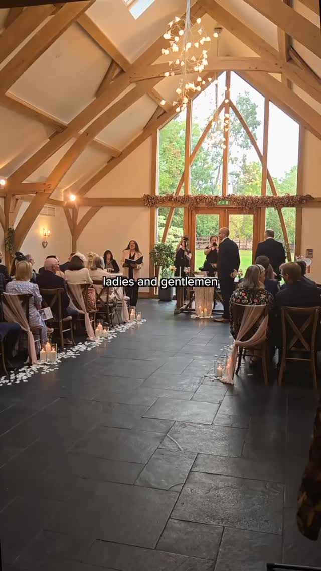 Youโre simply the best ๐ค for the gorgeous E & M
๐ @mythebarnweddings
๐ถ simply the best
#ukweddings #weddingsinger #acousticduo #simplythebest #weddingaisle #weddingentrance #weddingsongs #nottinghamweddings