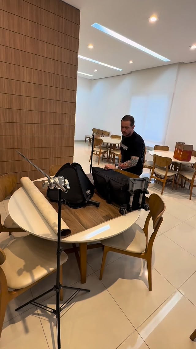 Primeiro dia de produção de fotos para Beni Alimentos @produtosbenioficial com muito food styling!
.
.
.
.
#foodstyling #fotografodecomida #marketingpararestaurantes #vidadefotografo #paodequeijo