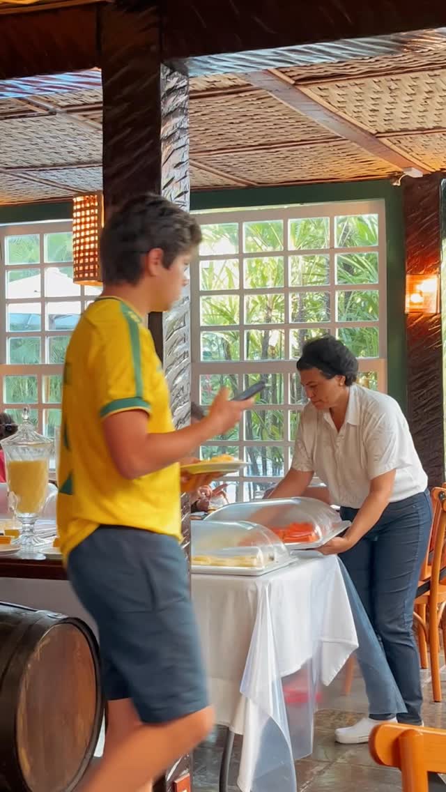 Mais que uma estadia: uma imersão em história, natureza e calma.
Na Pousada do Príncipe, cada detalhe transforma a hospedagem em experiência.
⸻
More than a stay: an immersion in history, nature, and calm.
At Pousada do Príncipe, every detail turns lodging into an experience.
#PousadaDoPrincipe #SuaCasaEmParaty #Paraty #SlowLuxury #SensoryEscape