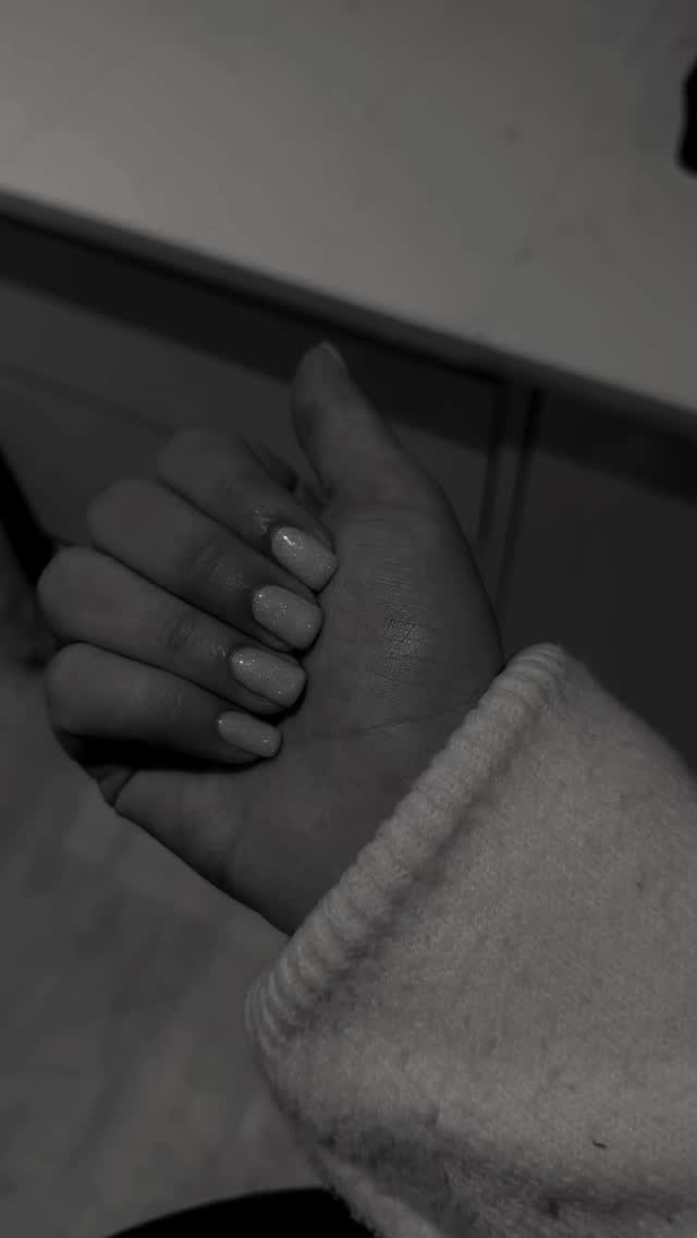 The perfect sparkle to your everyday outfit π
π»
Our most popular bio sculpture colour by far π
To make your booking contact our business whatapp nr 081 500 2238
-
-
-
#trendynailart #goshnails #sparklenails #stelliesnails #capetownnailsalon