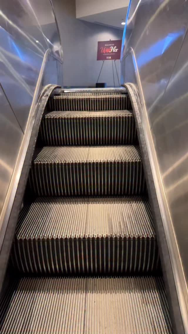 @stollerywomens 💜💜💜 thank you for letting me be a part of this amazing event 🧸
#stollerychildrenshospital #stollerychildrenshospitalfoundation #stollerywomens