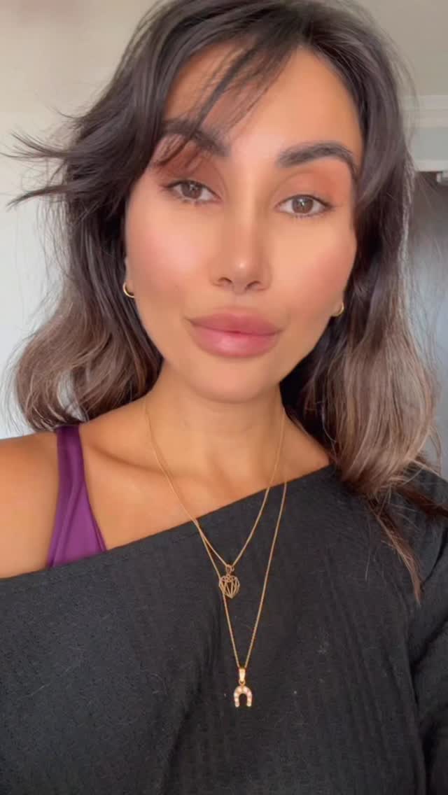 English Caption:
We sometimes think healing means the wound disappears, the memory fades, or the past just vanishes. But in truth, emotional healing is not about erasing—it’s about integration.
From a psychology lens, when we process trauma, we’re rewiring the nervous system, shifting from hyper-arousal (fight/flight/freeze) into regulation. The memory is still there, but it no longer hijacks your body.
From a spiritual perspective, healing is about alchemy—transmuting the charge. The story stays, but the emotional intensity dissolves. You become neutral. That neutrality isn’t apathy; it’s freedom.
So healing doesn’t mean forgetting. It means you can remember without reliving. You hold the memory as part of your journey, not as the thing that defines or controls you.
How does this land for you? Do you feel you’re in the stage of reliving, releasing, or neutrality?
(Farsi in Comments…)